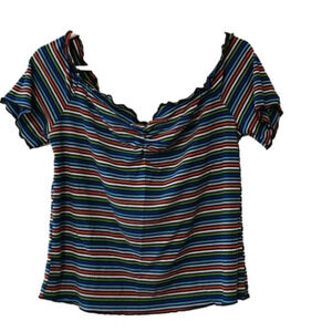 🛍 3/$10 (must be bundled for $3) cropped top